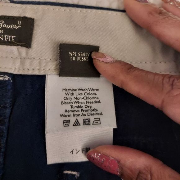 Eddie Bauer Navy Shorts - Picture 9 of 9